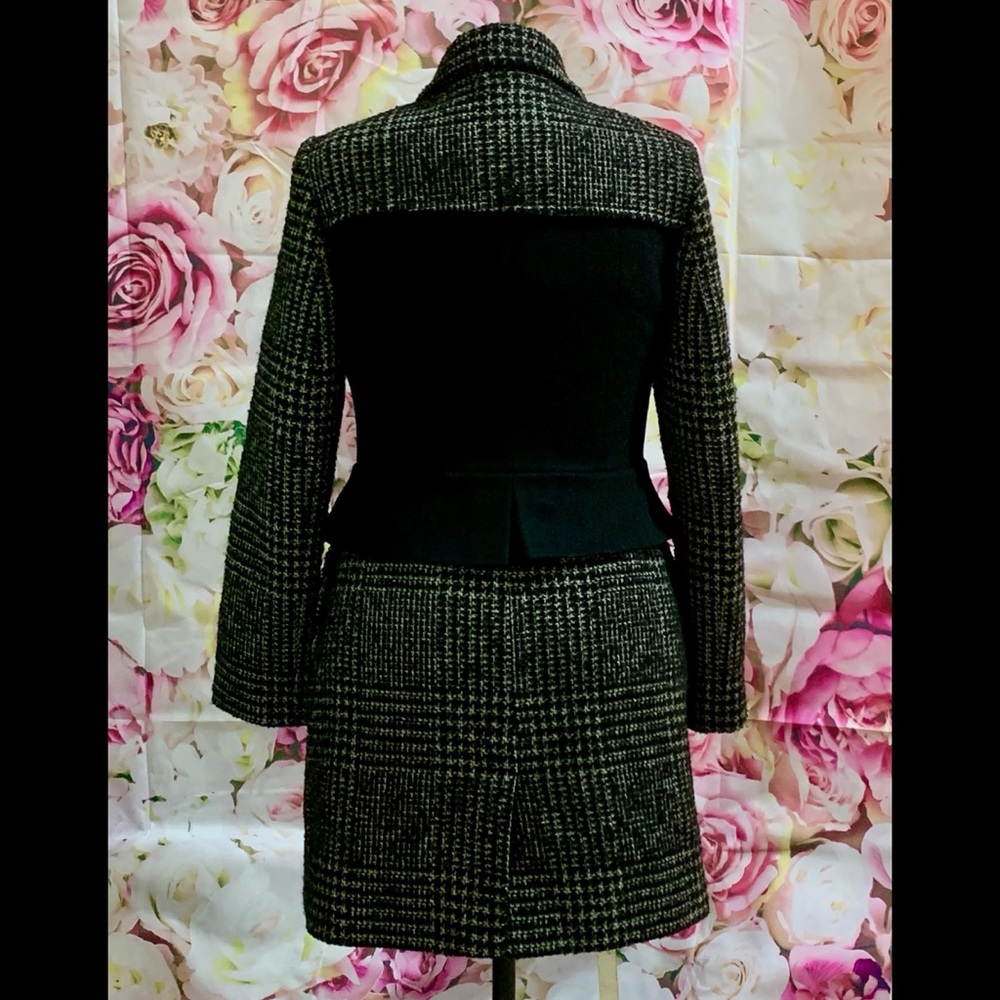 Betsey Johnson Black and Gray Tweed Houndstooth Coat - Picture 4 of 7